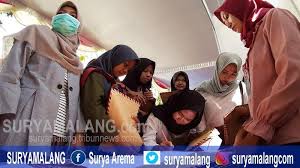 Pendaftaran blt umkm tahap 3 segera dibuka pada april tahun 2021 ini. Tekan Angka Pengangguran Di Jatim Disnakertrans Gelar Market Job Fair Di Upt Blk Kabupaten Pasuruan Surya Malang