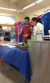 Cubs' Darwin Barney Visits Niles Meijer