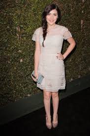 Isabelle Fuhrman Is Lovely In A Lace Valentino Dress Teen Vogue These are clothes that won't cause too much of a stir for trendsetters but are ideal for those everyday trips where in our work environment, clothing should be pressed and never wrinkled.