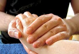 Knead Oil To Increment Bosom Size