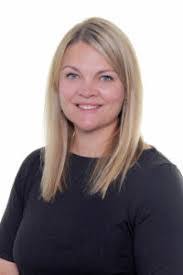 Jennifer Cadle's Instagram, Twitter & Facebook