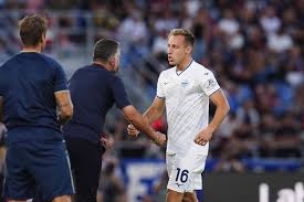 ✅ Cagliari-Inter, Lazio-Genoa line-ups: Pio, Sucic, Dia, Sow 👀 - Yahoo Sports Canada