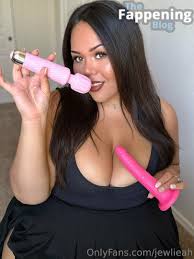 Jewlieah  https:  jewlieahofficial Nude Leaks OnlyFans Photo 39 |  TheFappening