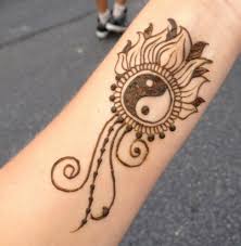 I am sure u would like this video. Henna Queen On Twitter Simple Henna Design On My Hand Henna Tattoo Https T Co Glbqtwld3q