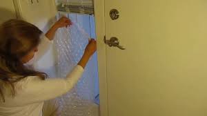 Keep The Cold Out And The Heat In By Using The Easiest Method Ever To Cover Windows Before Winter Bubble Wrap Window Insulation Bubble Wrap Windows Bubble Wrap