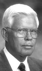 Veterinarian Krause dies at 74