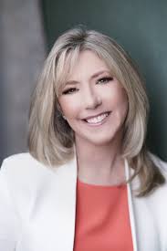 Susan Trotter's Instagram, Twitter & Facebook