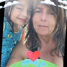 Renee Autry's Instagram, Twitter & Facebook