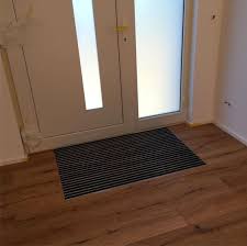 Schuhabstreifer In Holzparkett Im Eingangsbereich Innen Die Alternative Zum Fussabtreter Oder Fussmatte Gefunden Bei Mrs Nelaweazl Haus Bauen Fussmatte Parkett