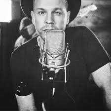 Listen to Majo Solís & Abraham Osorio/ A Tus Pies by uonyf.com in  JESUCRISTO playlist online for free