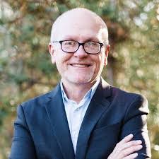 Ben Cahoon's Instagram, Twitter & Facebook