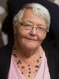 Nina Floyd's Instagram, Twitter & Facebook