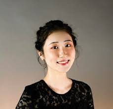 Robin Yee's Instagram, Twitter & Facebook