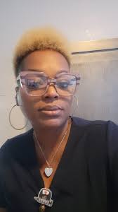 Looking for a hairstylist in LA