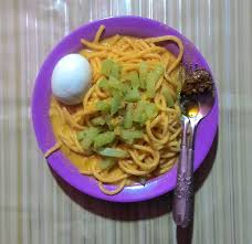 Didihkan air untuk merebus spaghetti. Mie Gomak Wikipedia