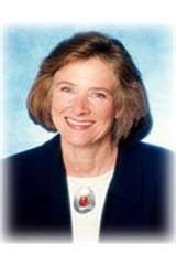 Kelly Hildreth's Instagram, Twitter & Facebook