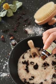 Sels De Bain Relaxants Et Detoxifiants Sarah Perreau En 2020 Sel De Bain Bain Relaxant Recette Sels De Bain
