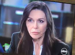 Anna don't look like she trust Valentin