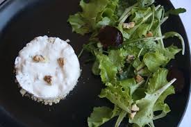 Les recettes faciles de cheesecake et de tartes au fromage blanc, et de nouvelles recettes publiées régulièrement sur Cheesecake Alle Noci E Formaggio Di Capra Cheesecake Aux Noix Et Au Fromage De Chevre That S Amore
