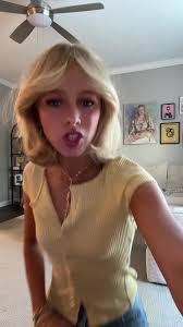 Lola Biggs's Instagram, Twitter & Facebook