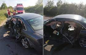 Aradon is a member of vimeo, the home for high quality videos and the people who love them. Copil De 9 Ani Decapitat In Arad Cum S A Produs Accidentul Teribil Foto Stirileprotv Ro