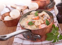 Servir dans les assiettes (cf photo. Blanquette De Veau A L Ancienne Selon Paul Bocuse