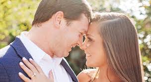 Hallie Hayden's Instagram, Twitter & Facebook