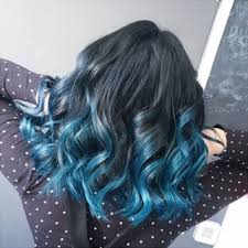 Rosa temporaneo sui capelli biondi un tocco di rosa tra i capelli alle volte ci. Ombre Hair I Colori Sfumati Che Valorizzano I Tagli Medi E Corti Roba Da Donne