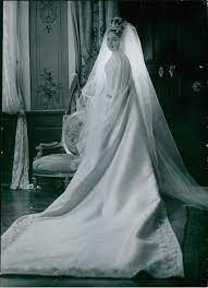 Princess Diane Of France Duchess Of Wurtemberg Old Wedding Dresses Royal Wedding Dress Royal Wedding Gowns