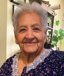 Eva Miramontes's Instagram, Twitter & Facebook