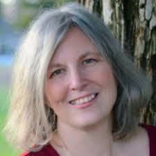 Kimberly Cates's Instagram, Twitter & Facebook