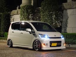no 0326 ニックネーム くる丸 メーカー名 車種 年式 ダイハツ ムーヴカスタム １９年式 アピールポイント 純正の形は崩さずに 通勤にも対応できる シンプルスタイルです リアには６ ５ｊの１６インチを装着して フロントは６ ダイハツ ダイハツ