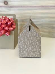 Gift Boxes Archives Cricut Your cricut machine comes with everything you need to get set up and create the sample project at the end of the new machine setup process. gift boxes archives cricut