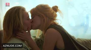 Browse Randomly Sorted Lesbian Images - Page 22 - AZNude