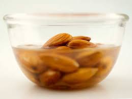 Soaked Almonds Vs Raw Almonds What Is Better Why Soaked Almonds Are Better Than Raw