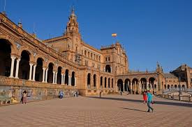 En el mapa aparecen estaciones con valor númerico y otras representadas por un punto. El Tiempo En Sevilla Cual Es La Mejor Epoca Para Visitar Sevilla Viajero Nomada