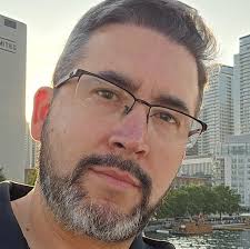 I posted daytime outdoor.pictures earlier. Here is our cottage all lit up. 