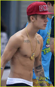 We did not find results for: Justin Bieber Shirtless Shopping In Nyc Photo 582345 Justin Bieber Shirtless Pictures Just Jared Jr