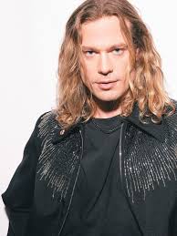 JAMES REID INTERVIEWS STEVEN ERIKSON ON THE AUTHORS IN FOCUS PODCAST! James  Reid is not only an excellent writer but one hell of a podcaster! Check out  his informed interview with one