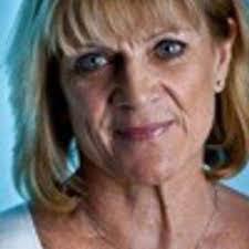 Lynne Swift's Instagram, Twitter & Facebook