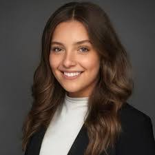 Heather Buss's Instagram, Twitter & Facebook