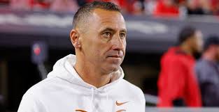 Arkansas offensive tackles talented but inexperienced