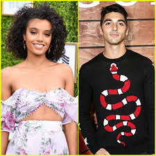 Many people liked her character of chloe winthrop in the kissing booth 2 netflix series. Maisie Richardson Sellers Photos News Videos And Gallery Just Jared Jr Page 2