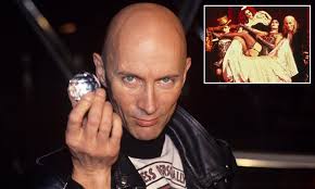 Richard O'Brien discusses the The Rocky Horror Show and his battles with  gender identity