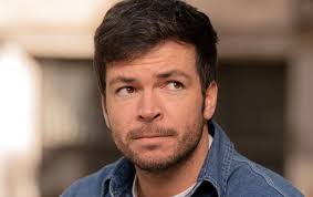 Amar es para siempre”: Los secretos de Carlos Serrano-Clark, el actor  todoterreno que da vida a Jorge