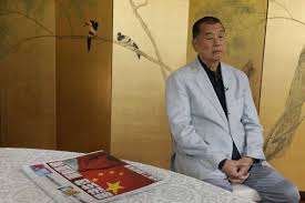 ※ 현대 중국화가 하가영(何家英)의 <인자몽롱월자명(人自朦朧月自明)> 경심(鏡心) 人自朦朧月自明 淸凉一枕伴秋聲寒來暑往邀歸雁 雲去霞飛灑落英眼底山河猶可賞 人間風雨不堪驚愁消今. å¤§éé¦æ¸¯äººæç§»æ°'æµ·å¤ æ¯ç¿'è¿'å¹³éçµ¦ä¸ççå¤§ç¦® é»æºè±ç§äººå©çè«ä¸­æ¸¯å±å¢ é¢¨å³åª'