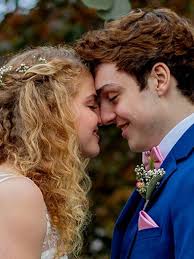 Chase Smith and Sadie Mills' love story amid cancer