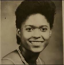 Rosalyn "Roz" (Franklin) Reynolds