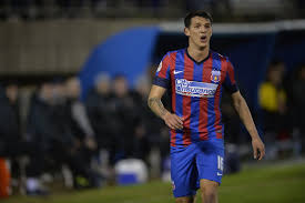 FOTO Gazeta a intrat în vestiarul Stelei! Mesaj şocant pe locul lui Gabi  Matei: "Le f..e pe Pamfile şi Botcari! RETARD ŞEF"