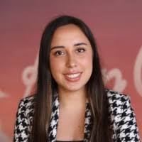 2100+ "Beatriz (bea)" profiles